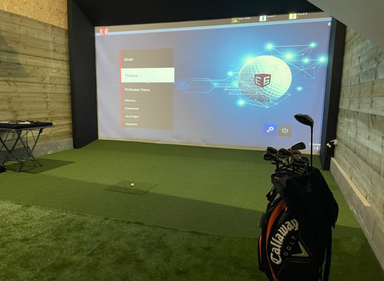 simulateur de golf synthétique